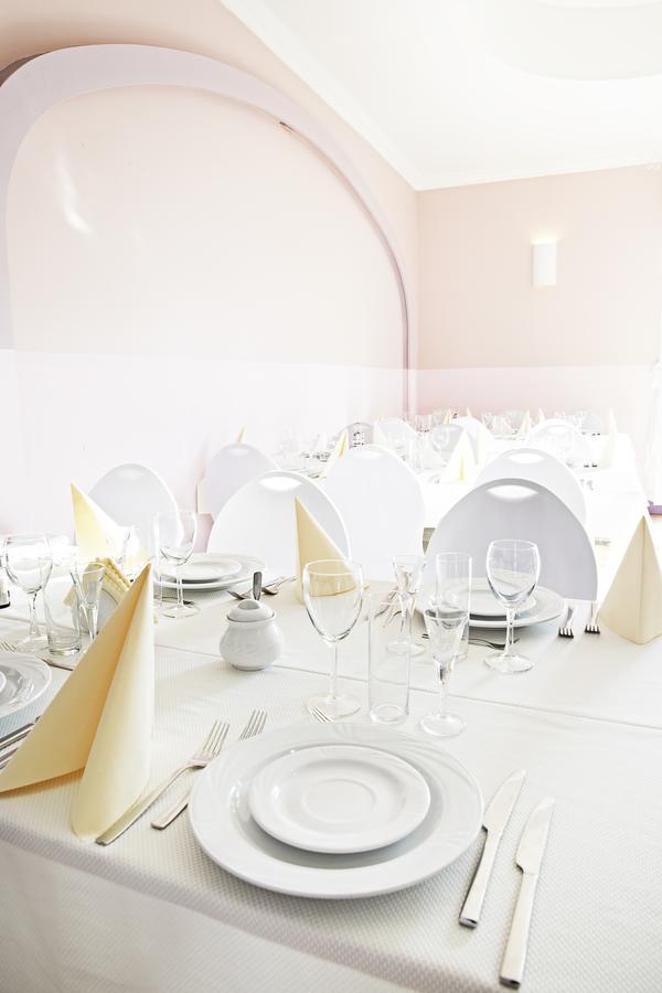 Hotel Rozdroze Nieborów מראה חיצוני תמונה