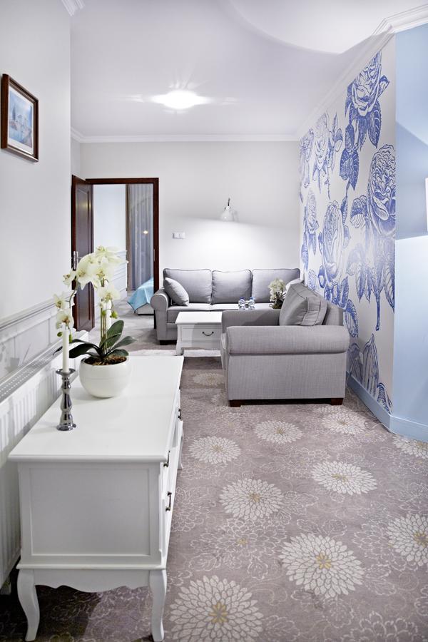 Hotel Rozdroze Nieborów מראה חיצוני תמונה