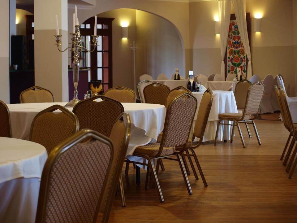 Hotel Rozdroze Nieborów מראה חיצוני תמונה
