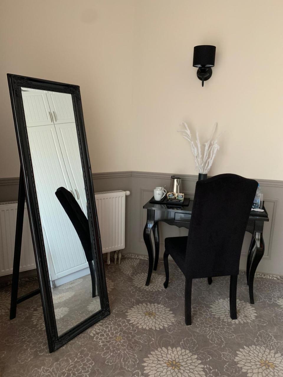 Hotel Rozdroze Nieborów מראה חיצוני תמונה