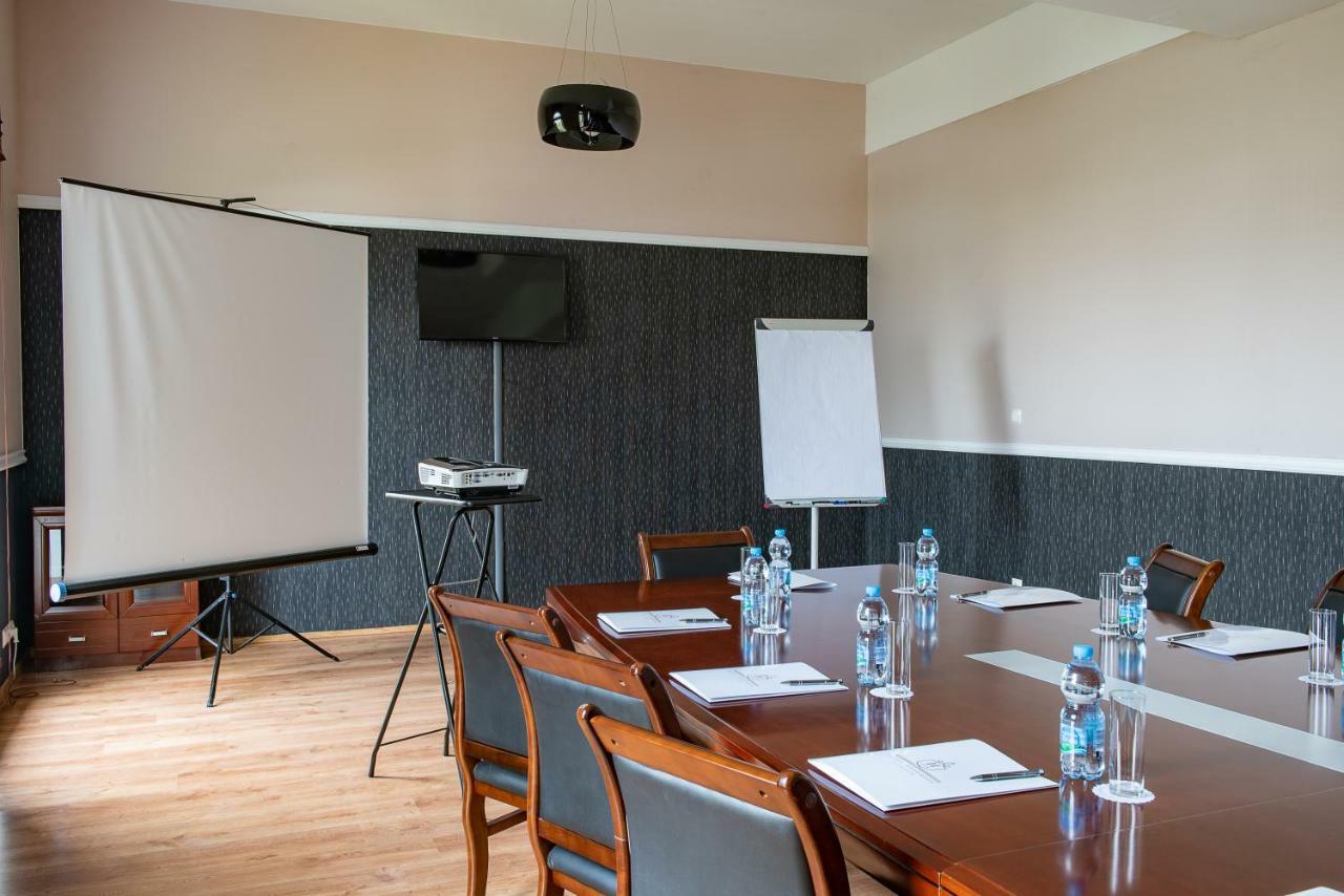 Hotel Rozdroze Nieborów מראה חיצוני תמונה