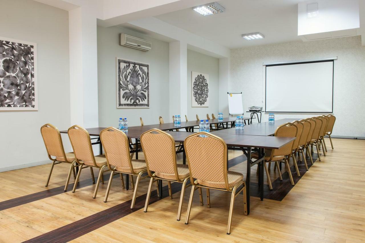 Hotel Rozdroze Nieborów מראה חיצוני תמונה