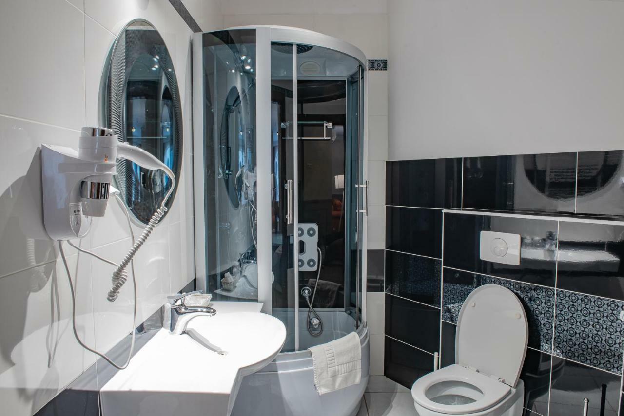 Hotel Rozdroze Nieborów מראה חיצוני תמונה