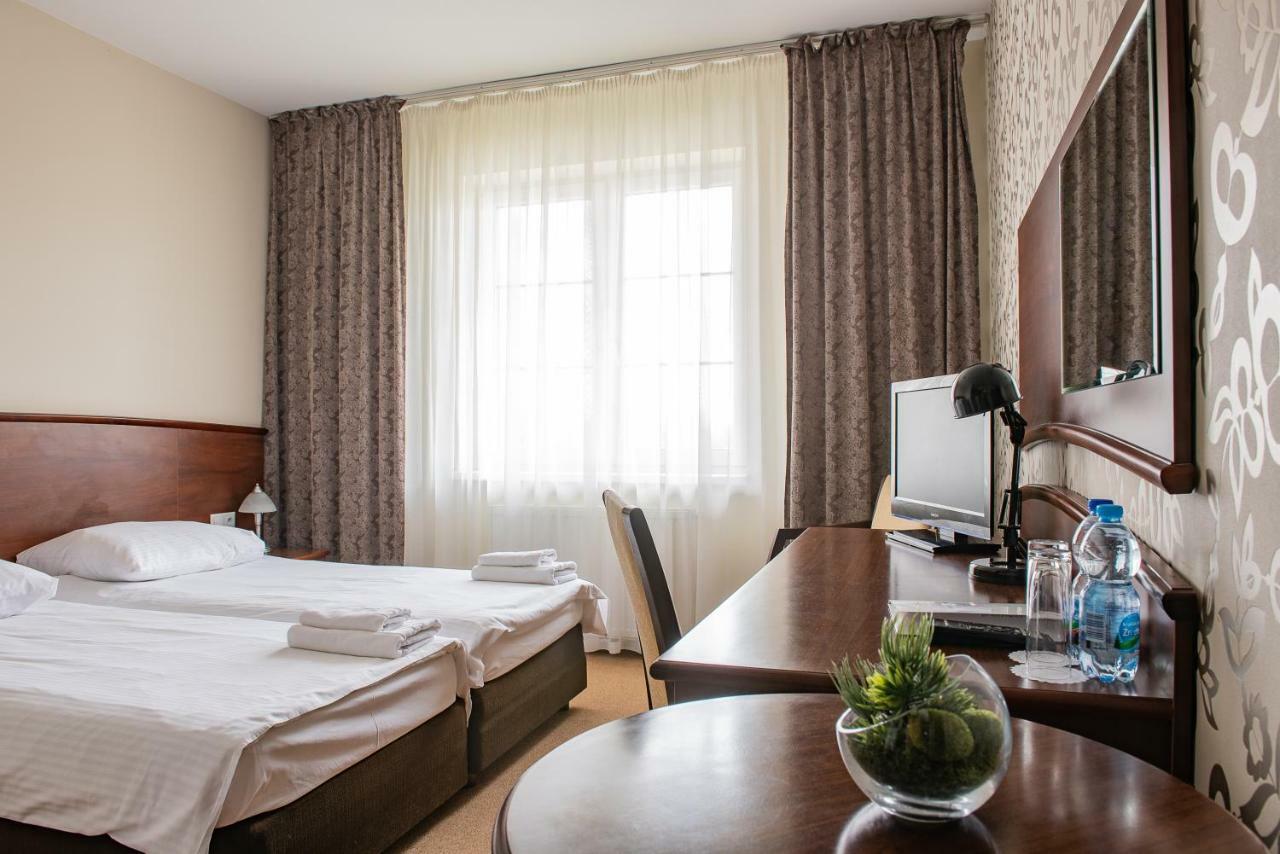 Hotel Rozdroze Nieborów מראה חיצוני תמונה